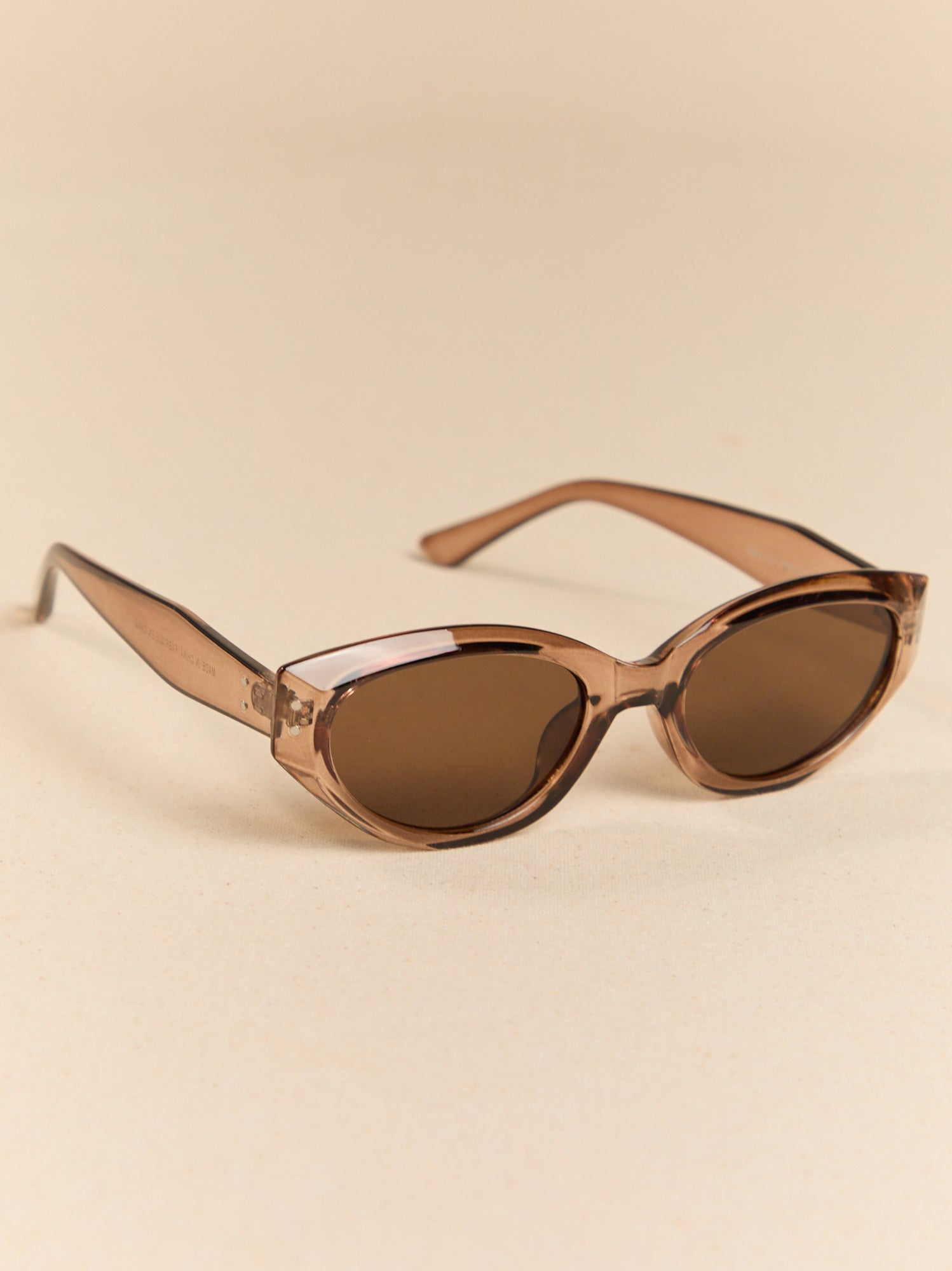 Arrowhead Cateye Sunglasses