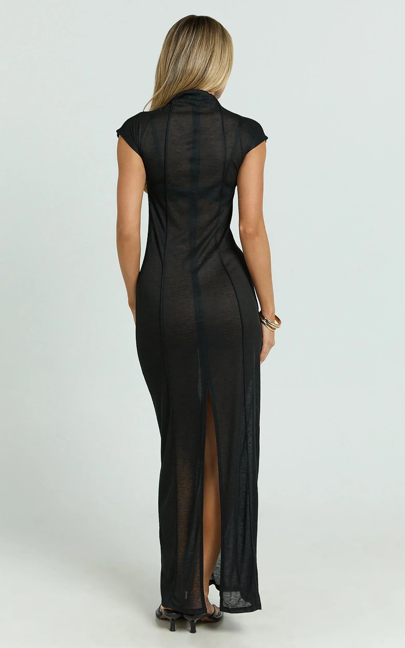 Lioness - Refined Maxi Dress - In Onyx