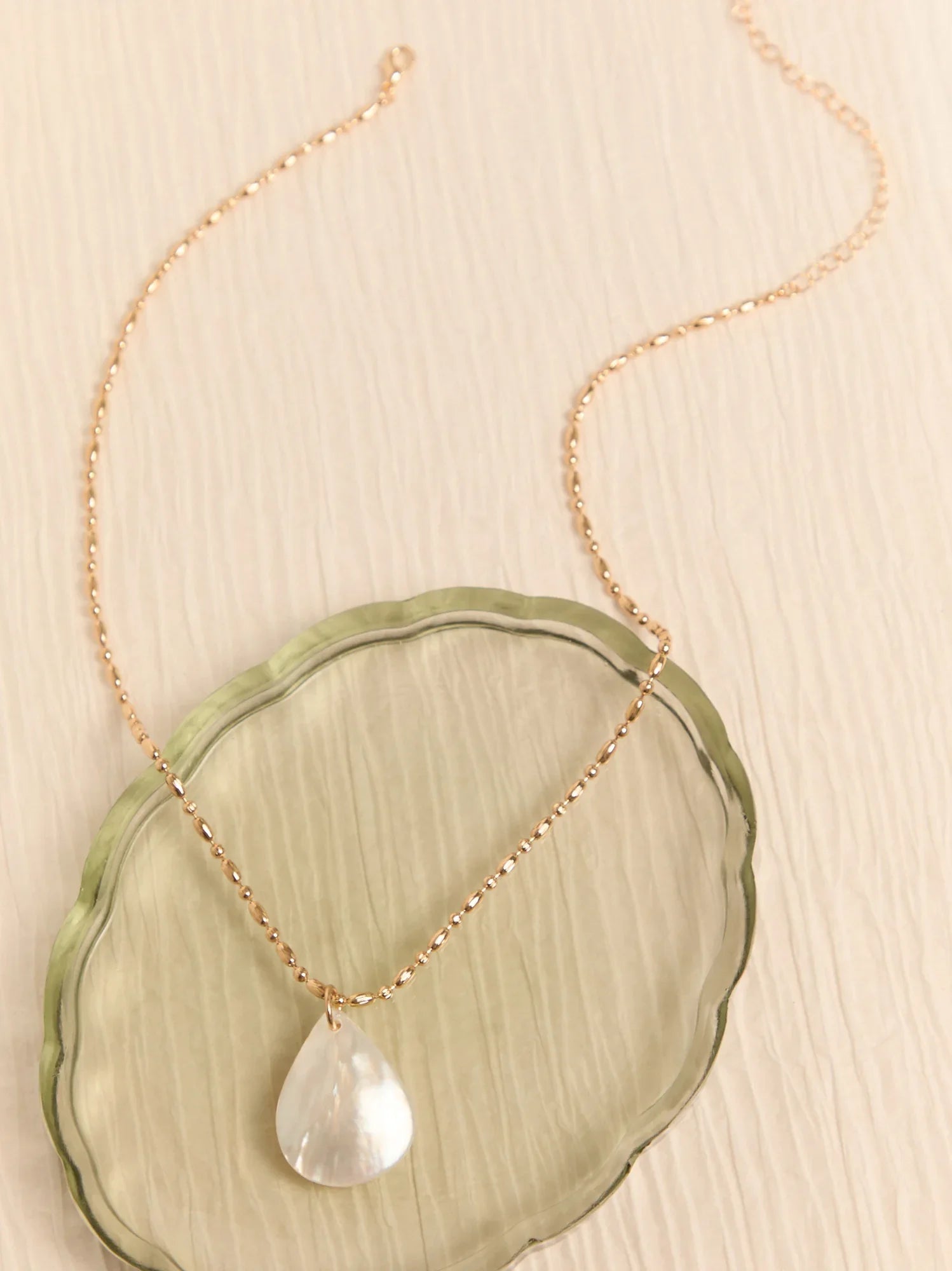 Pearl Teardrop Necklace