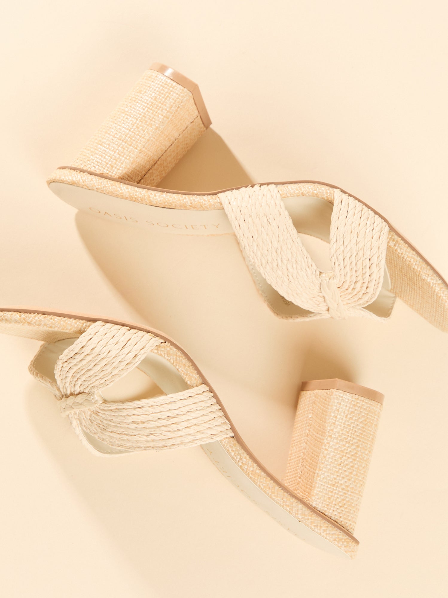 Santiago H Band Heel