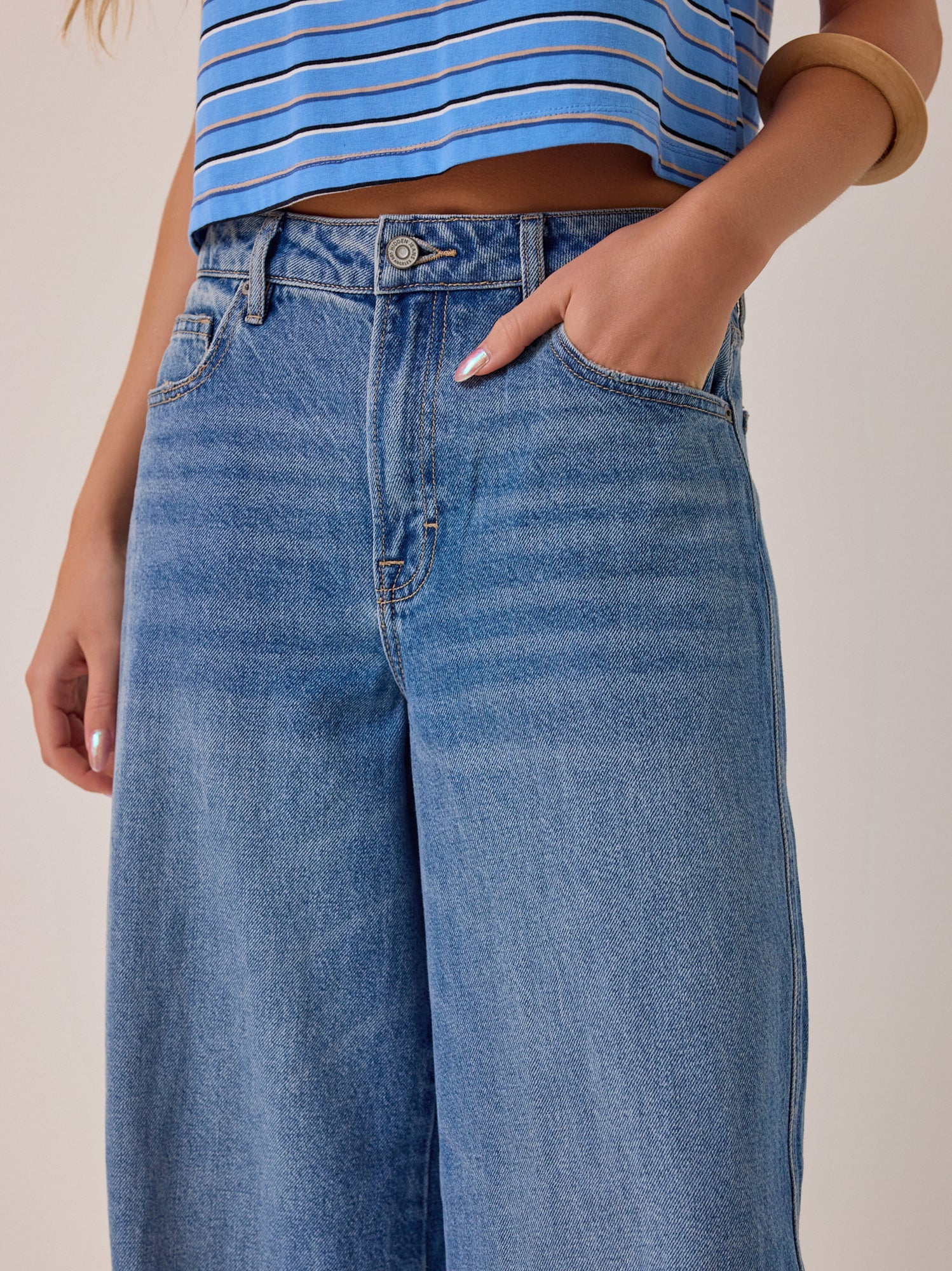 Resa Roll Cuff Jeans