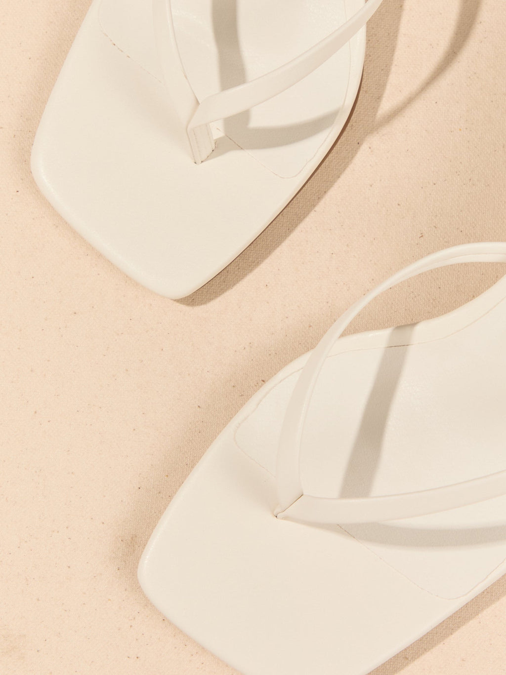 Billini Xami Kitten Heel