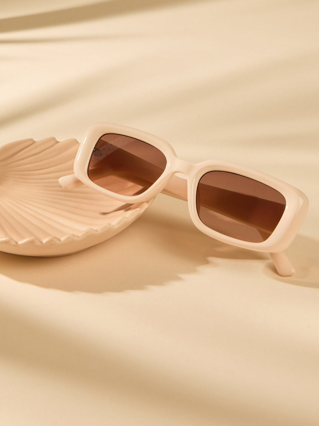 Frankie Rectangle Sunglasses