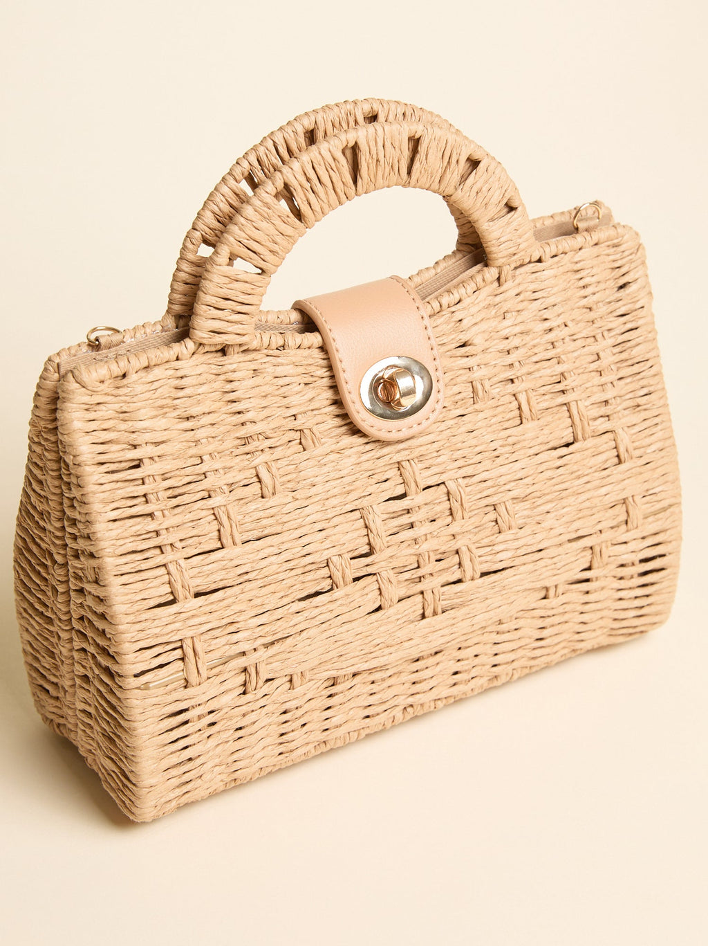 Raffia Retreat Crossbody