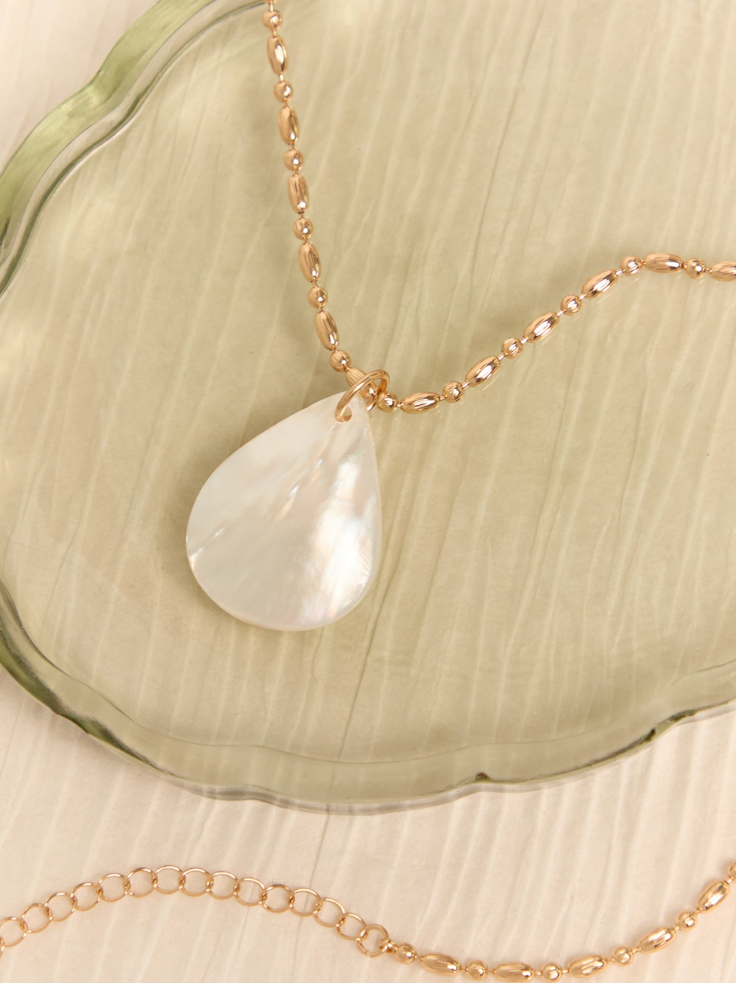 Pearl Teardrop Necklace