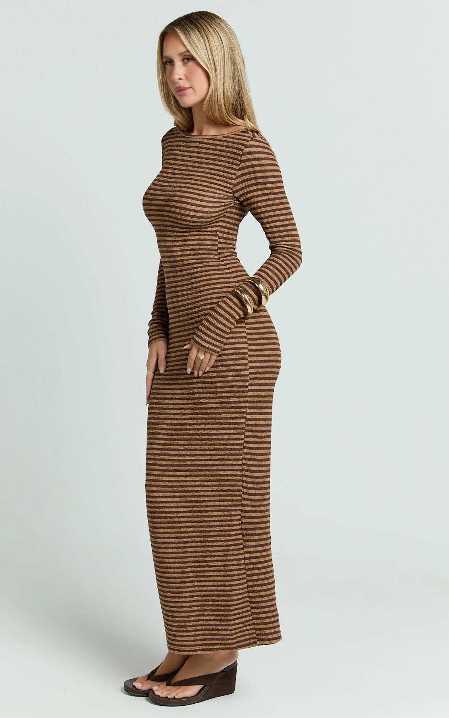 Rumi Midi Dress - Long Sleeve Bodycon Dress in Chocolate