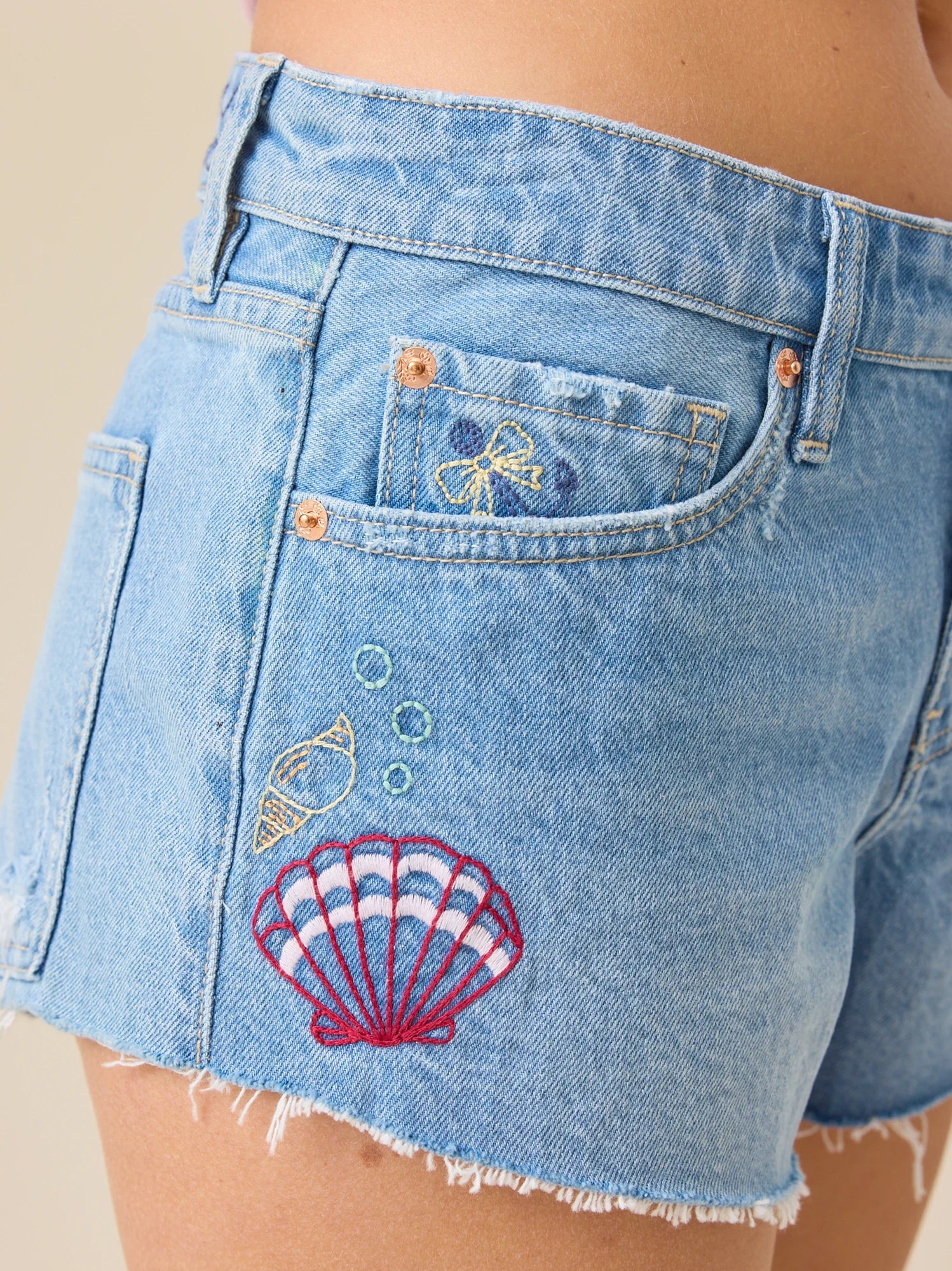 Isla Sea Embroidered Denim Short
