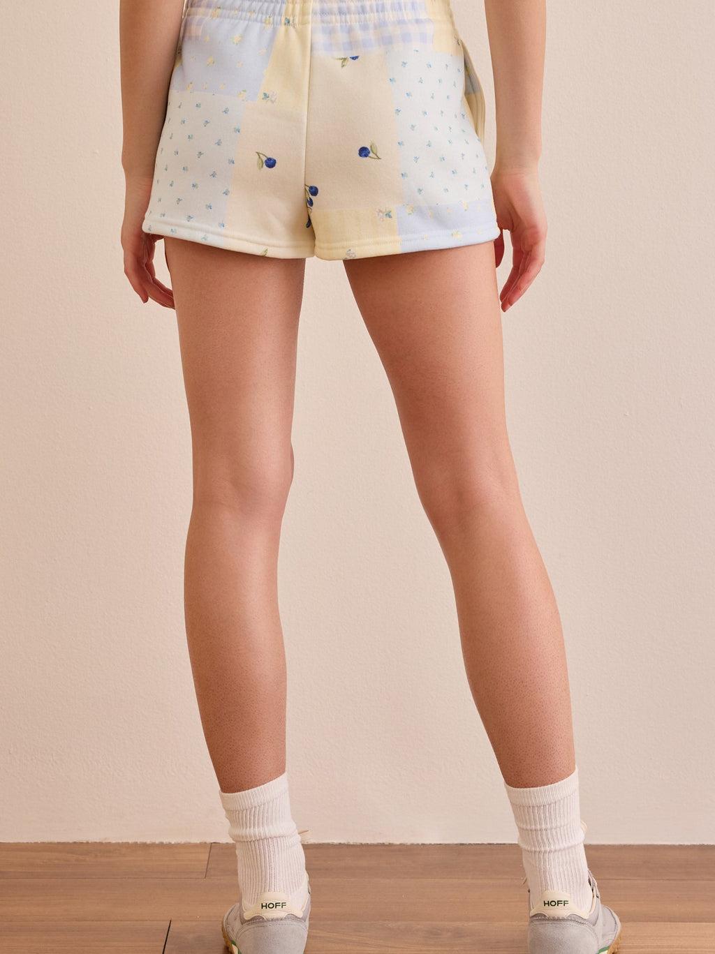 Wild Berry Short