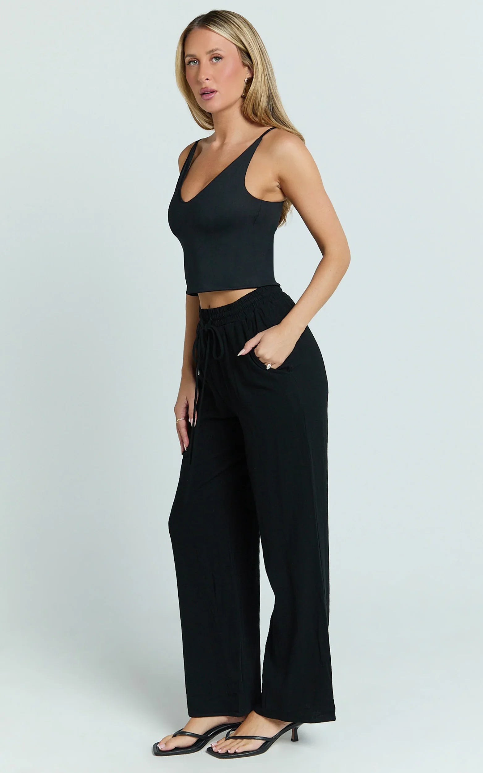 Cady Top - Scoop Neck Top in Black
