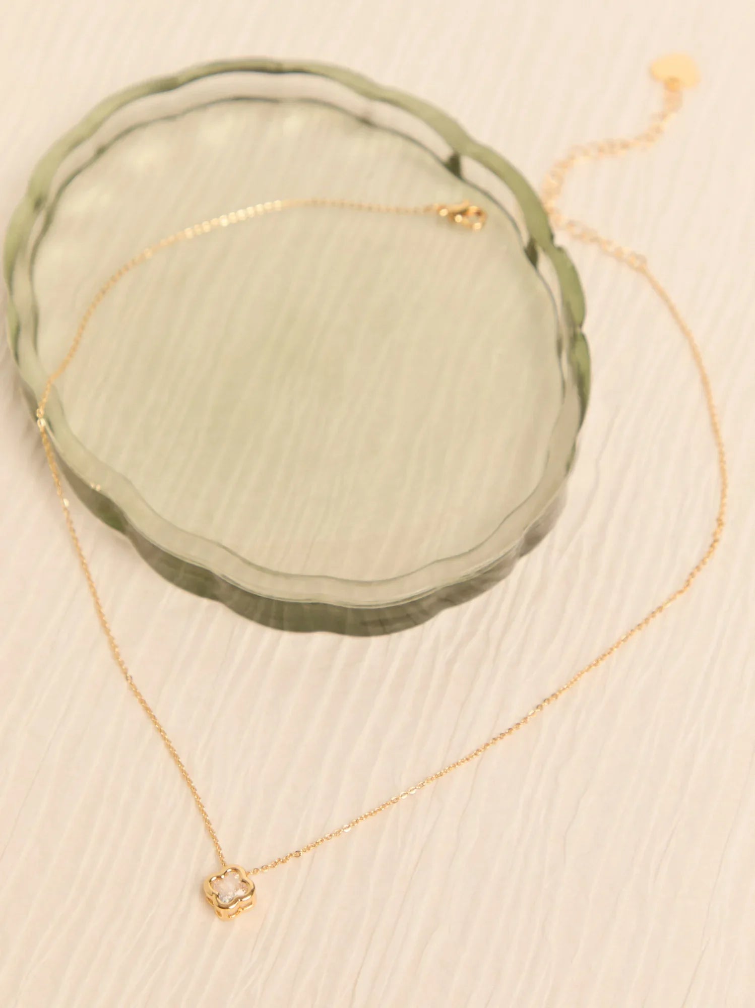 18K Gold Glitz Clover Necklace