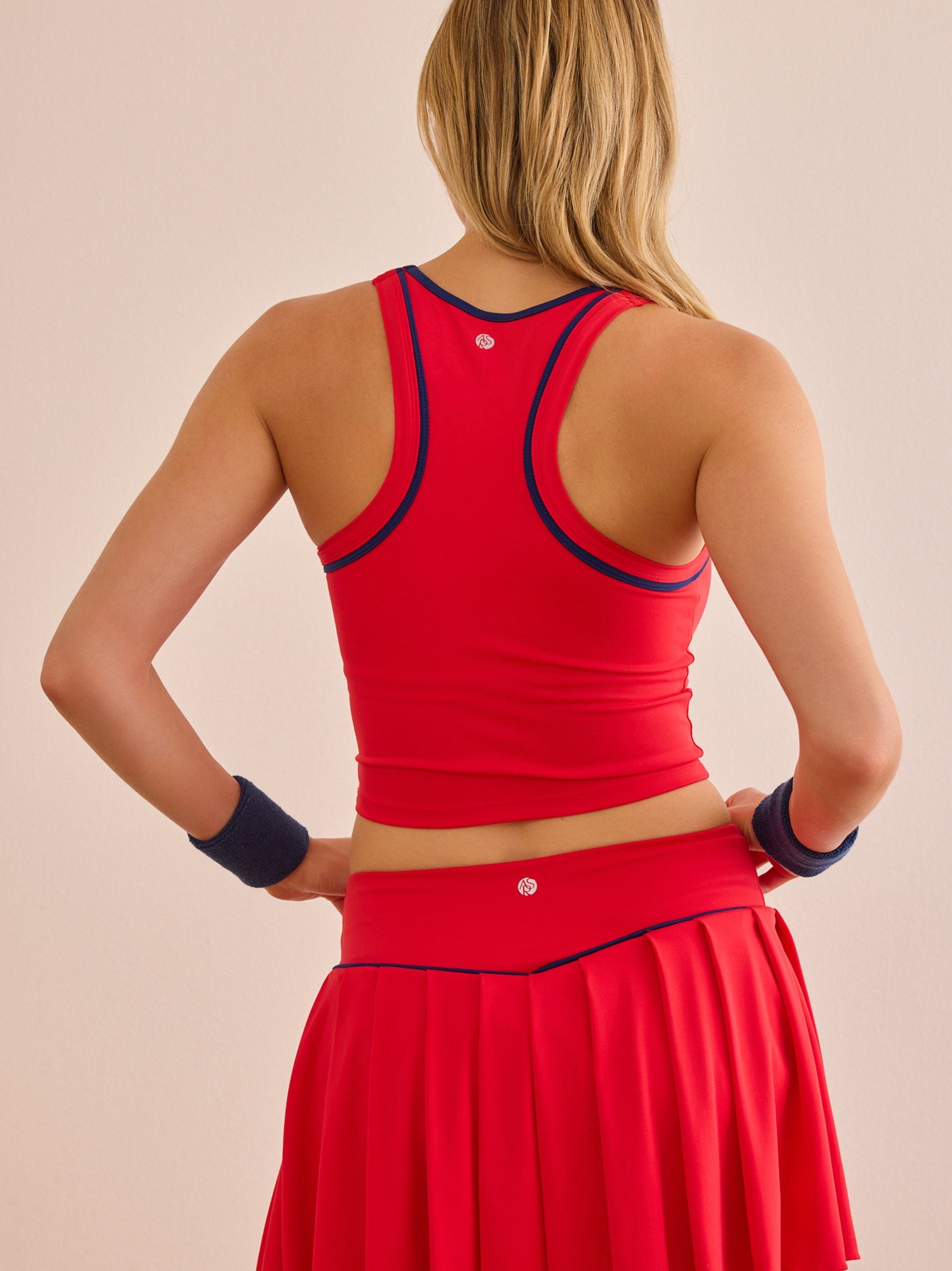 Match Point Tank